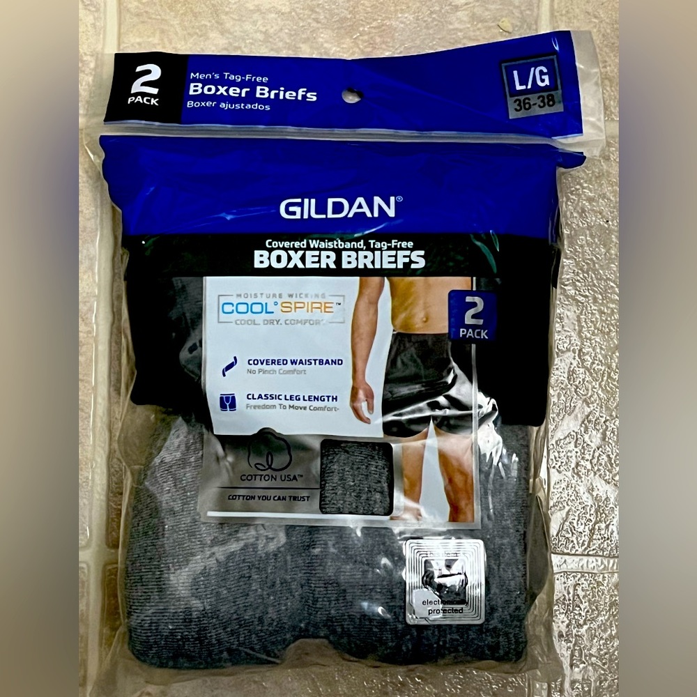 New Gildan Men’s Covered Waistband, Tagless Boxer Briefs 2 per pk.🔥3 pks/$18 - Picture 2 of 5